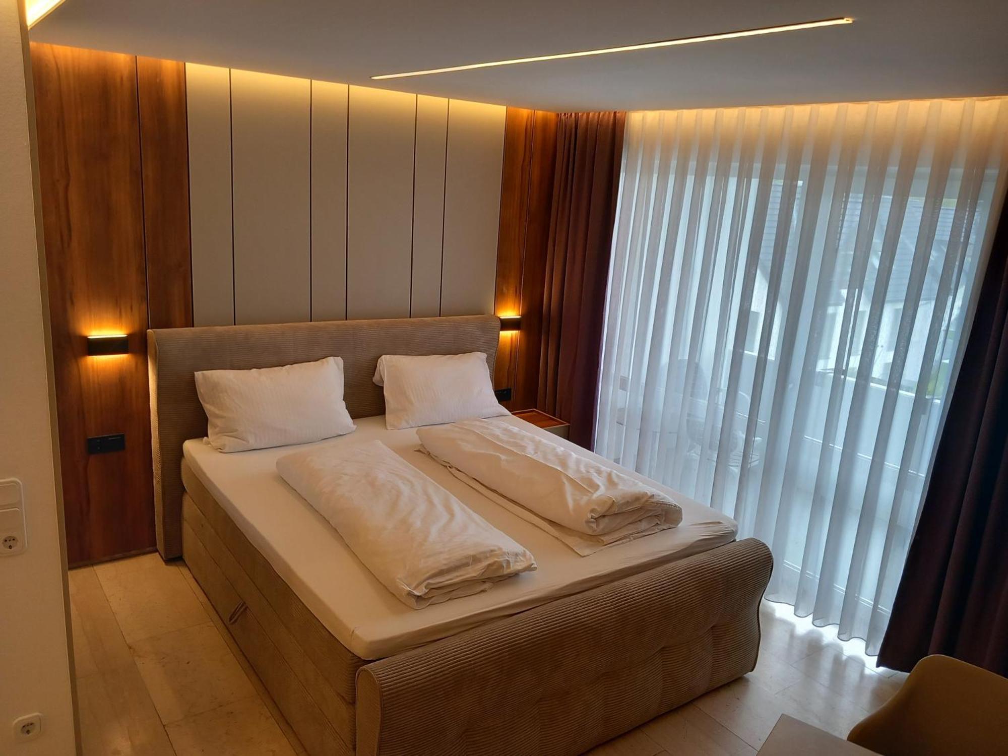 Hotel Hafez Bad Salzuflen Quarto foto